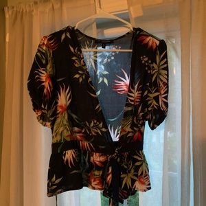 Wrap Around Short Sleeve Shirt